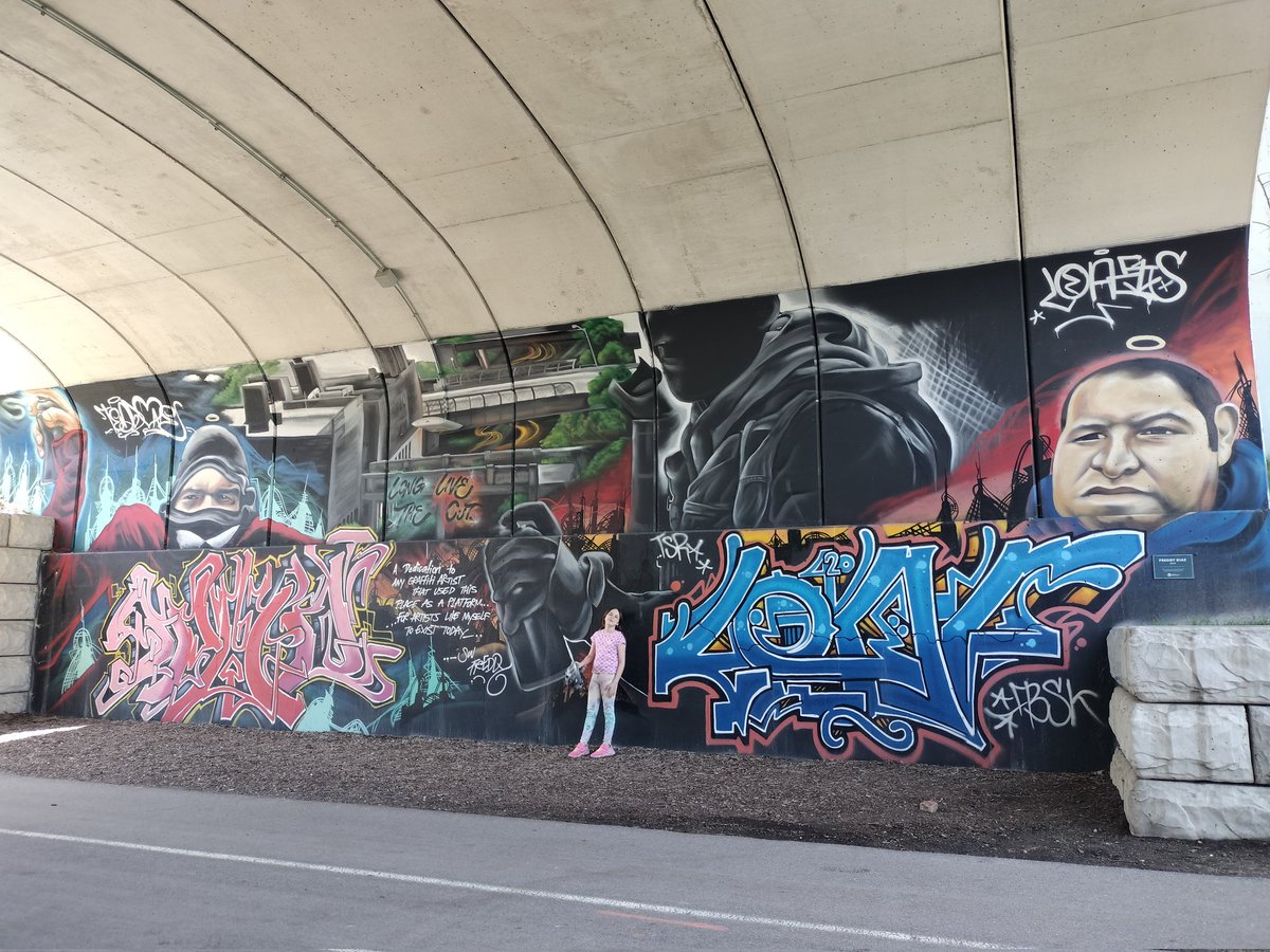 Riding through the DeDequindre cut on our way to the Riverwalk