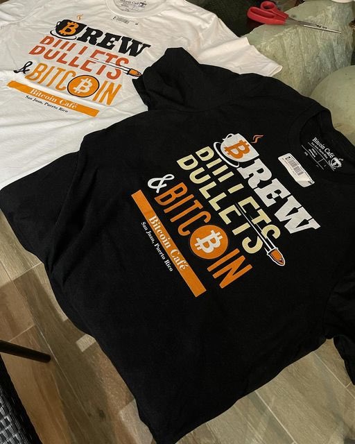BitcoinCafe2021's tweet photo. ⚡️👕 https://t.co/bnh1jcZi1i