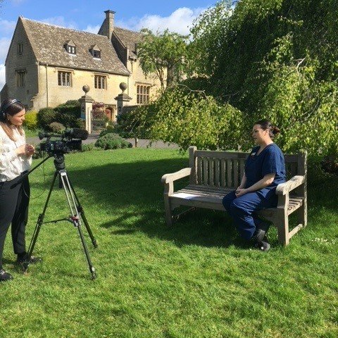 Tune into @itvwestcountry tonight at 6.45pm to see Team Sue Ryder London Marathon runner, Cathy Hammond and Sue Ryder Nurse, Eleana, being interviewed. Thanks to the ITV Westcountry team for joining us in the sunny hospice garden this morning 🌞💙