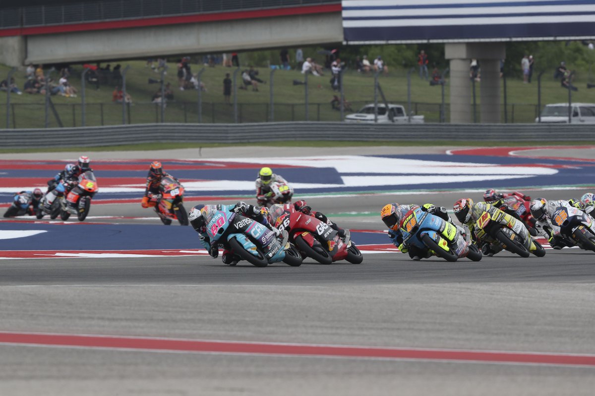 🇺🇸 🏁 2024 Grand Prix of The Americas Moto3 Results, COTA | Race Results David Alonso stays well clear of incidents aplenty to win Moto3 Grand Prix of The Americas at COTA CLICK HERE for full Grand Prix of The Americas Moto3 Race Results 📰👉bikesportnews.com/motogp/2024-gr… #Moto3…