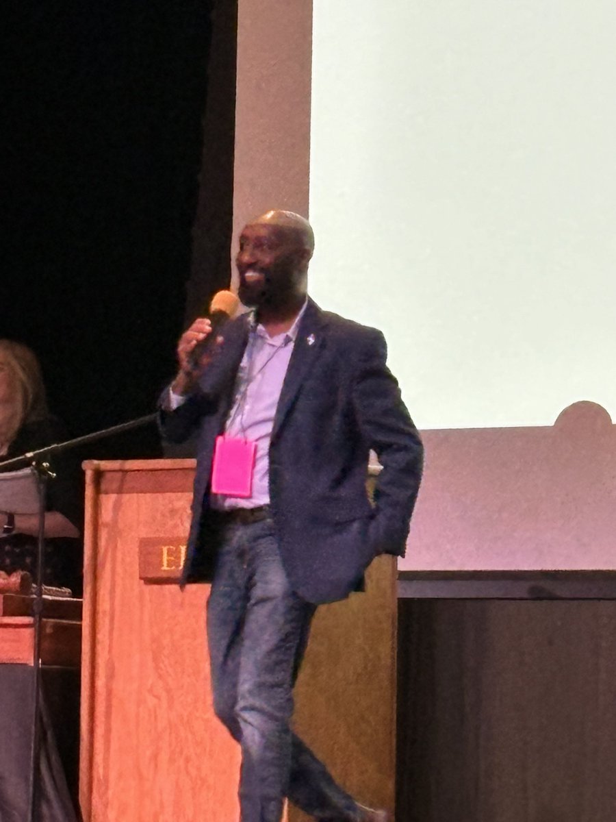 @annfriedrich @DanTheRulesNerd @MNSteveSimon @SydneyJordanMN @mohamudnoor My state Rep. Mohamud Noor (@mohamudnoor) has been endorsed by acclimation for re-election to House District 60B! He is speaking now in thanks, listing his accomplishments over the past sessions