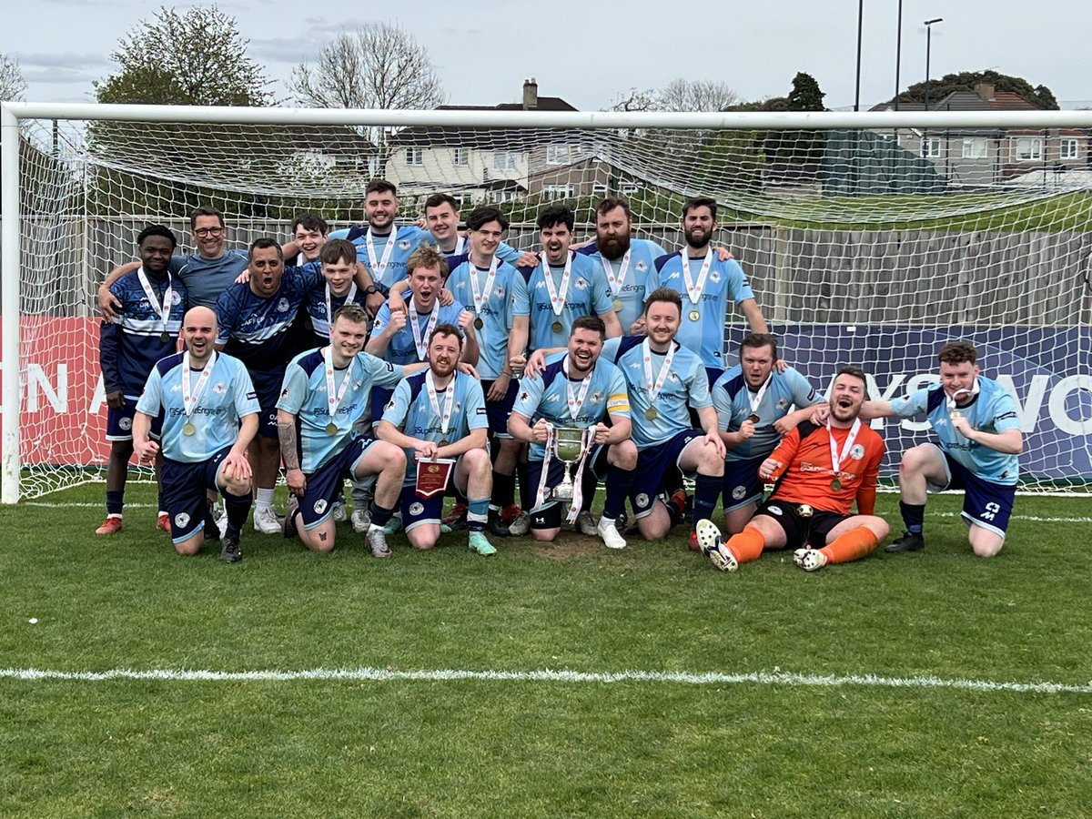 WESFA_Football's tweet photo. Leader Trophy winners @SpringhillBlues congratulations 3-1 winners after ET https://t.co/9hNZZfMpnk