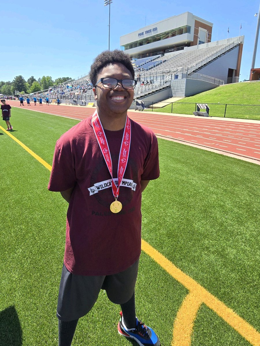 Braylon Brown with the GOLD in the softball throw in Longview @specialolympicstx #palestinetx #palestine_isd #wildcatnation