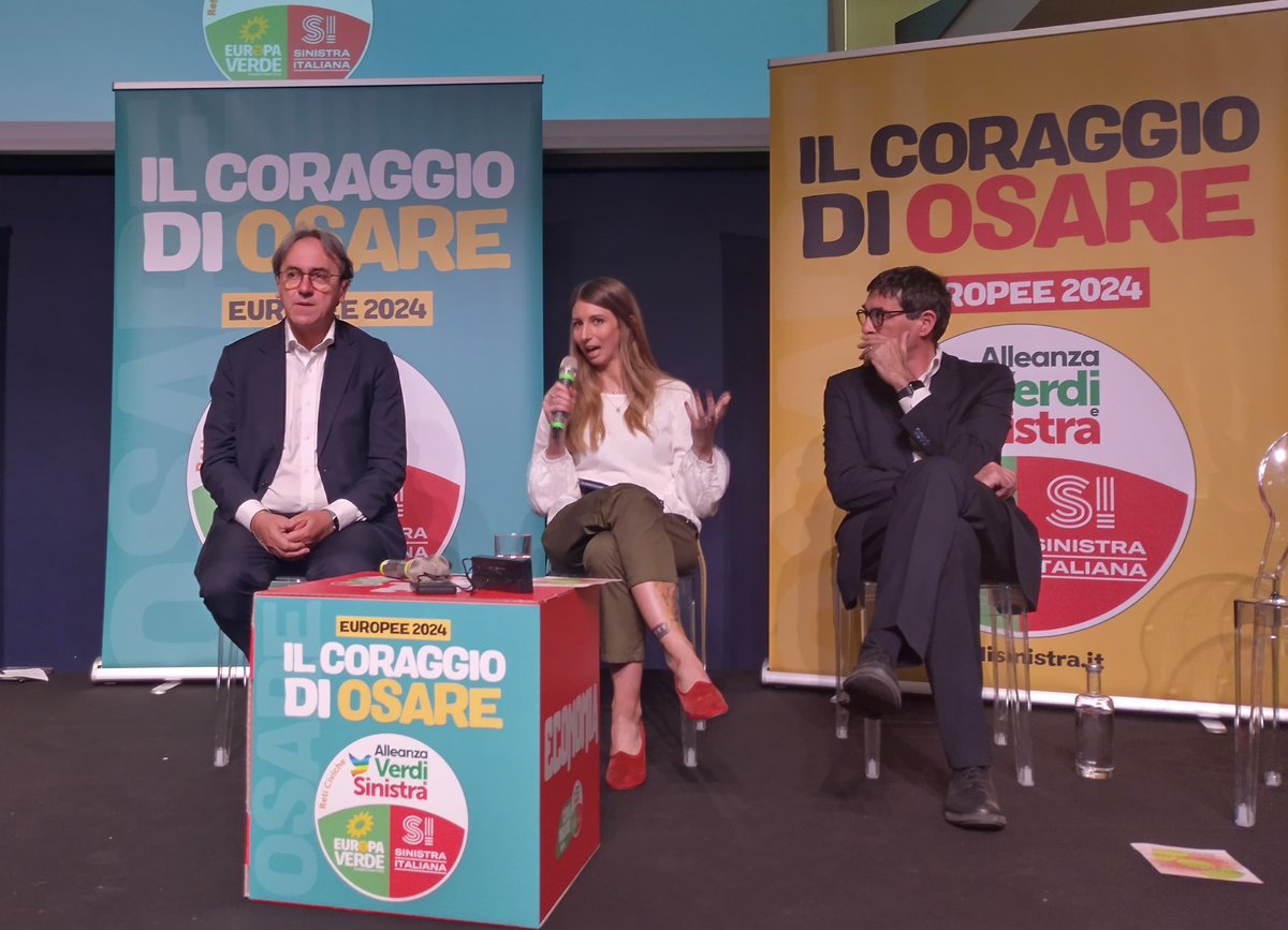 🔴🟢IL CORAGGIO DI OSARE! – ROMA 🎙️ @annalisagirardi intervista @NFratoianni e @AngeloBonelli1 Segui qui la diretta! 👇🏼 facebook.com/share/p/Px4LLj… #AlleanzaVerdiSinistra #IlCoraggioDiOsare