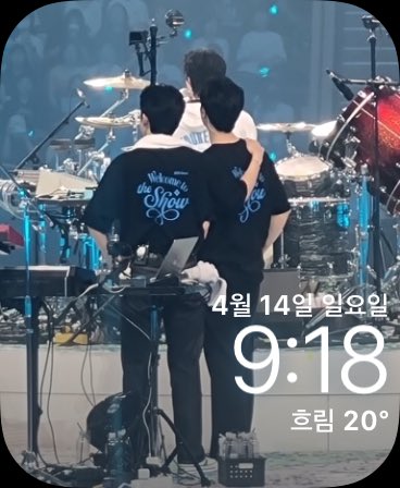 SSIl219's tweet image. 애플워치에 담긴 영현이랑 원필잉