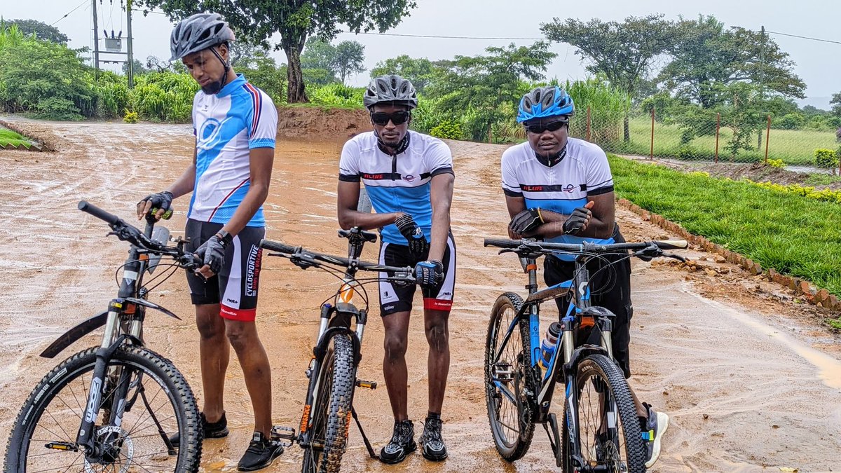 neutonkelly's tweet photo. We are cycling and enjoying the VBC#VELAFRICA bicycles https://t.co/BbVATKe3Cw