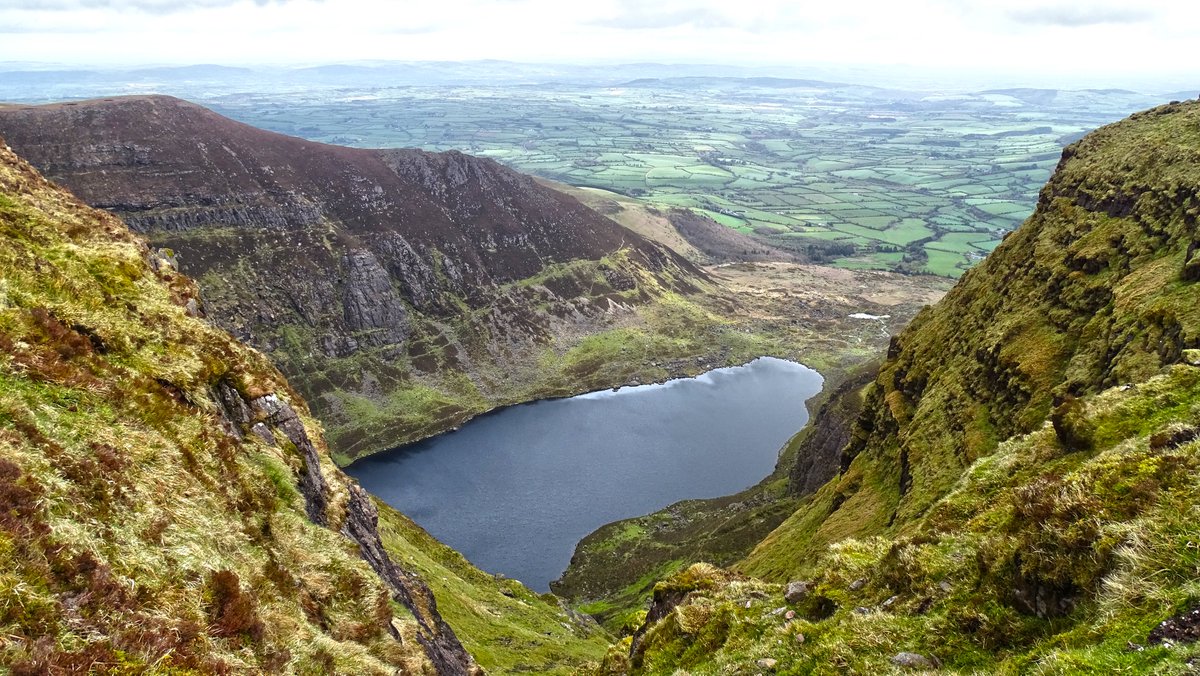 Just reached #CoumshinguanLake before the rain started #very busy up here. #Waterford