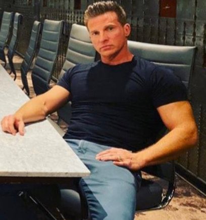 4ToniaHughes17's tweet image. #StevieB 💙