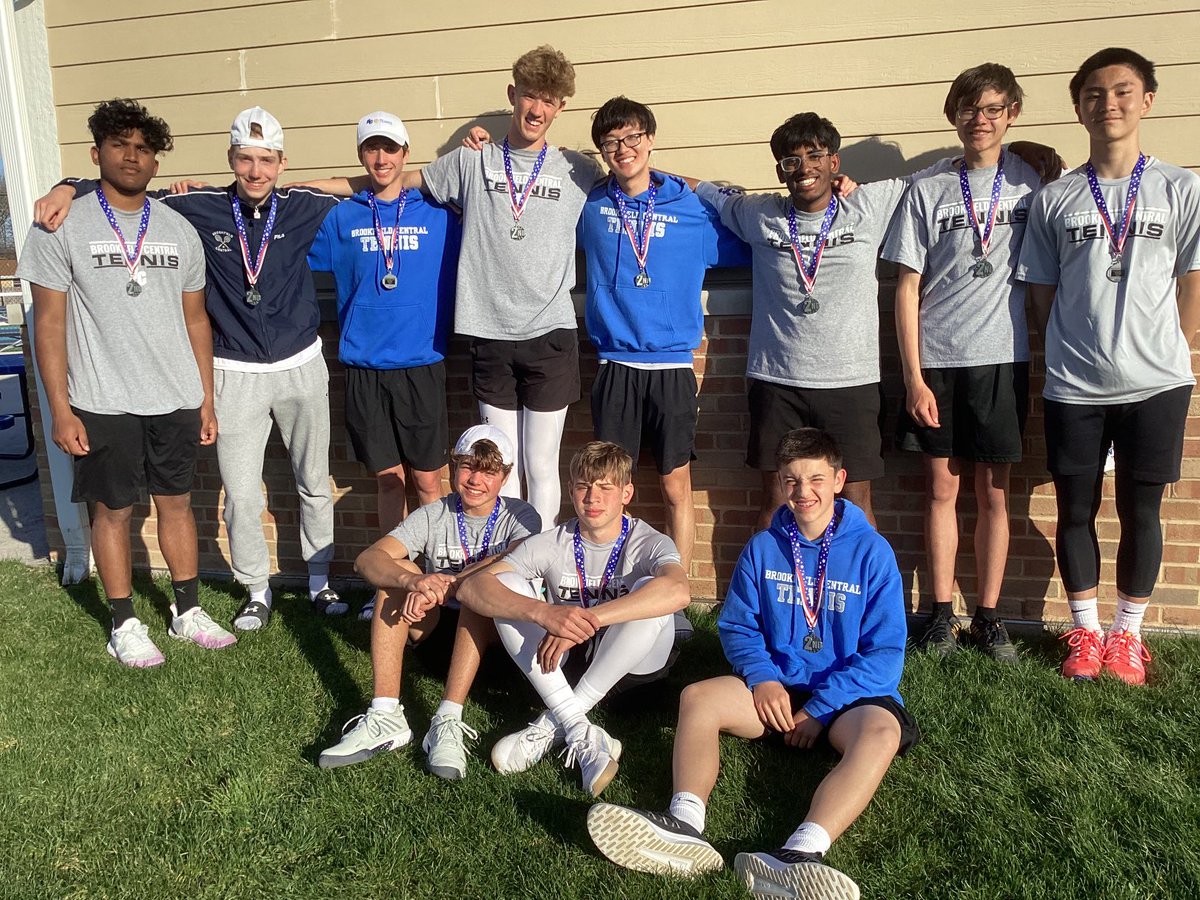 The Lancers came in second in the 32-team Coach Steinbach Classic. With wins over Ashwaubenon, Whitefish Bay, Neenah and Middleton, the Lancers fell to an excellent Madison West team in the finals. Back to work this week to keep improving as a team.