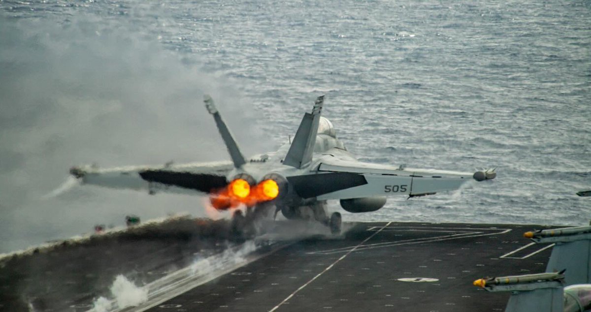F/A -18 Superhornet carrier takeoff 
#F18 #F18Hornet #takeoff #fighterjet #aviation #Military #Navy #aviationdaily #Aircraft