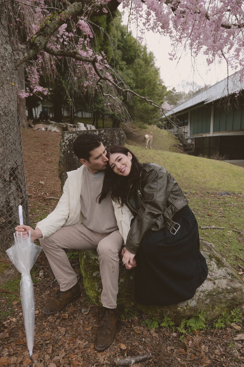 Chrissy Costanza tweet media