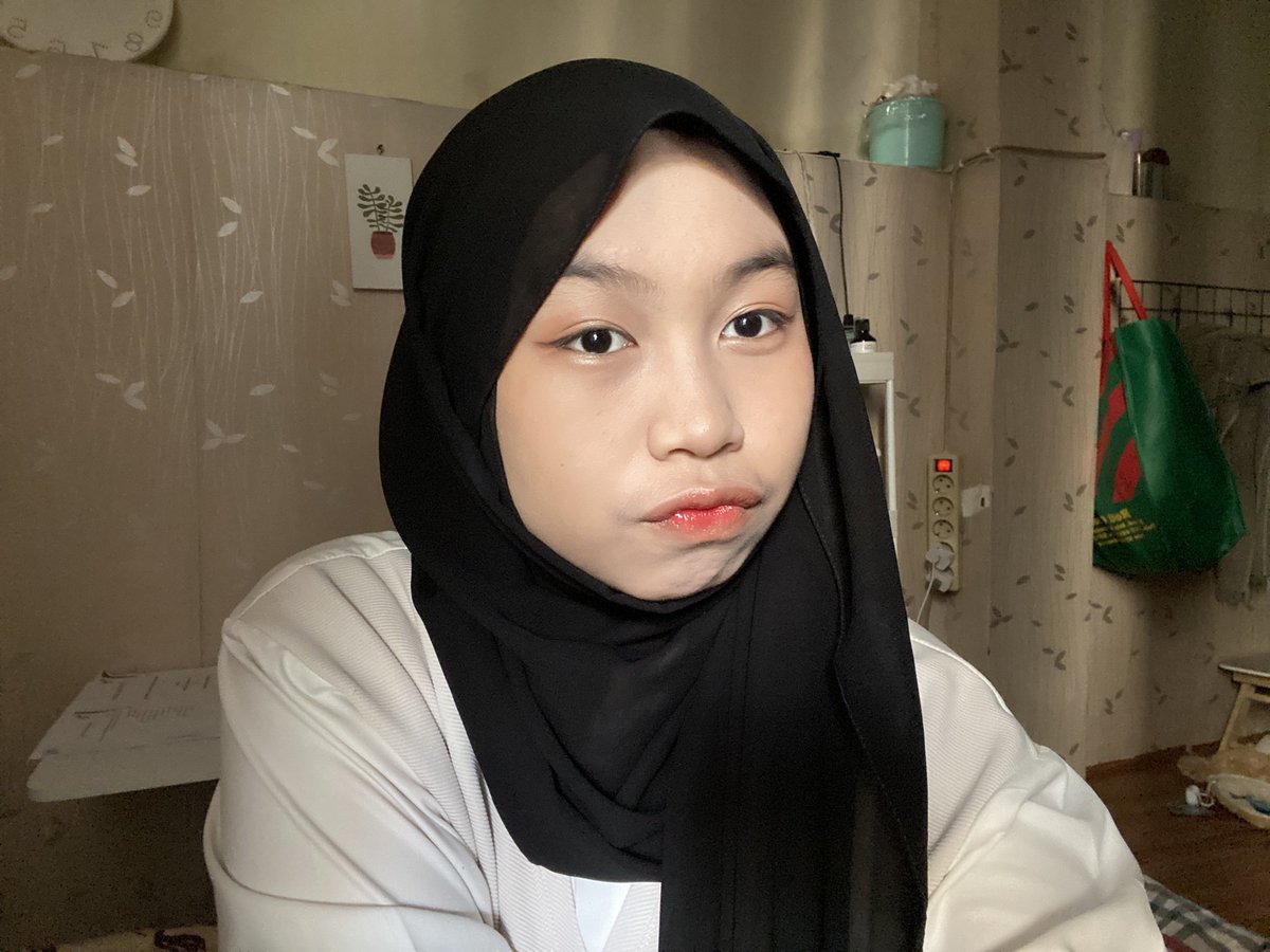 jielsab tweet picture