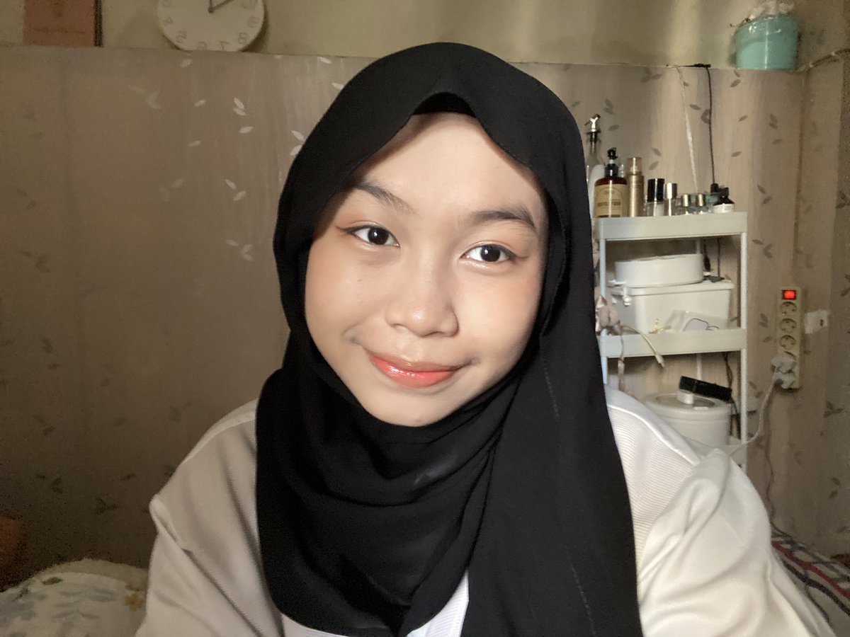 jielsab tweet picture