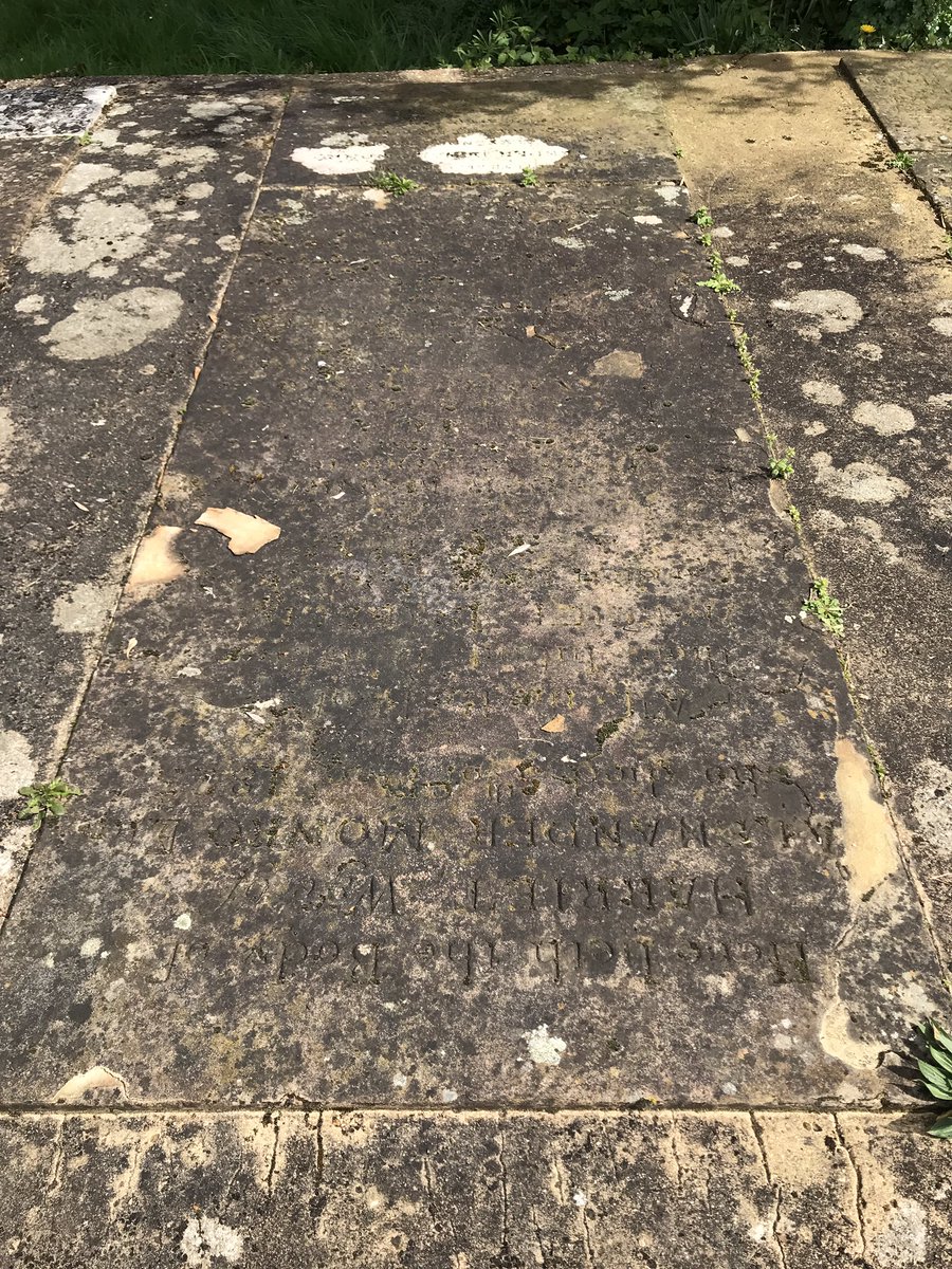 Just popped up to Bushey parish church to see the MONRO gravestones, including the memorial to Alexander Monro and family. He and his first wife, Harriet, eloped to Gretna Green in 1821.