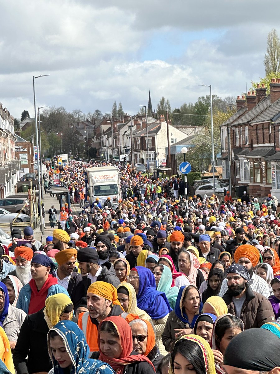 Great procession today thank you to all who organised Gurdwaras Caldmore & Pleck ⁦@WalsallCouncil⁩ ⁦@WestMidsPCC⁩ #Vasakhi2024