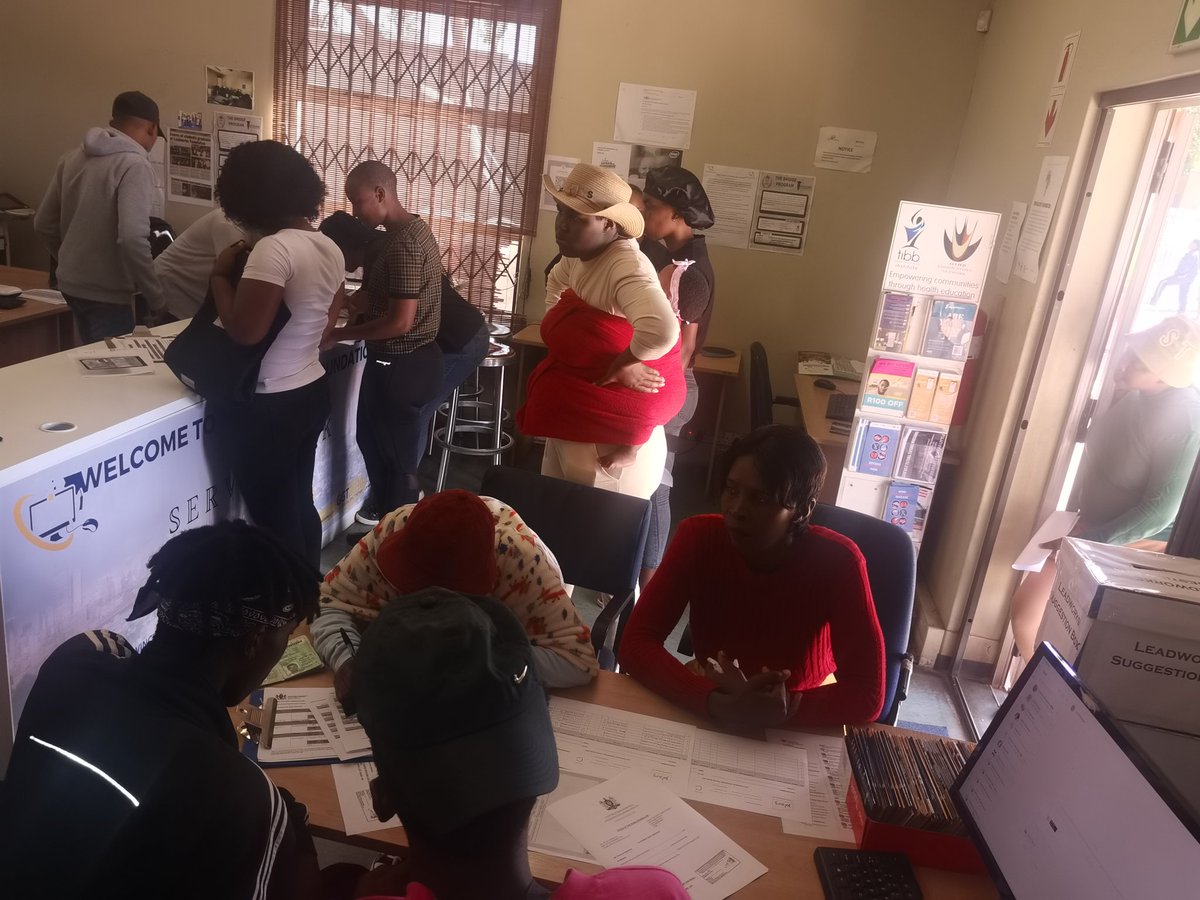 mustafm's tweet photo. We are living no one behind, jobs and skills in Gauteng. #iCrushNeLova #GrowingGautengTogether #NasiIspani #Agenda2063 #SiyafundaCTC https://t.co/QQZ1x1LKGO