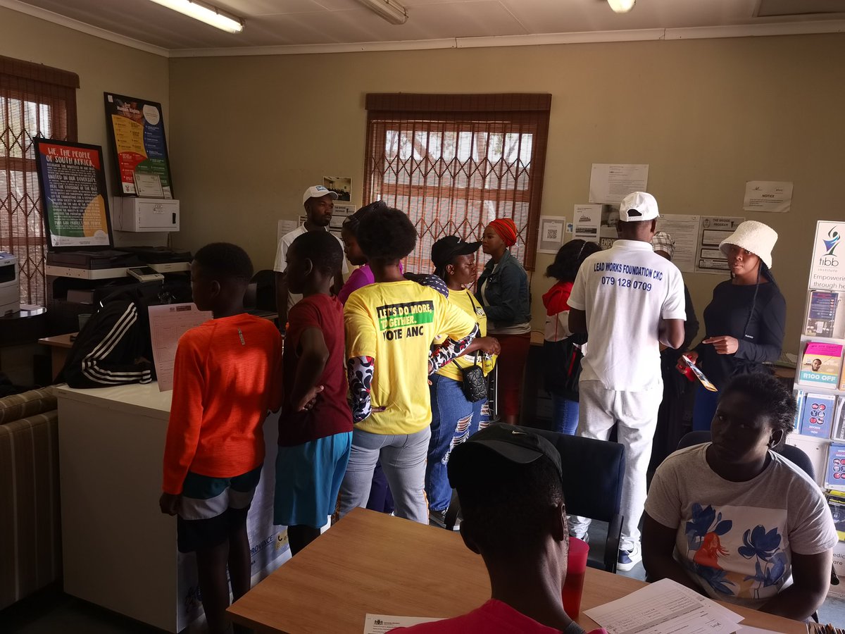 mustafm's tweet photo. We are living no one behind, jobs and skills in Gauteng. #iCrushNeLova #GrowingGautengTogether #NasiIspani #Agenda2063 #SiyafundaCTC https://t.co/QQZ1x1LKGO