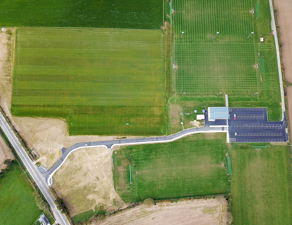 Wexford Centre of Excellence in all its glory this morning. Groundskeeper Shamus has the place looking fantastic. @secwexlgfa @OfficialWexGAA @wexfordcamogie