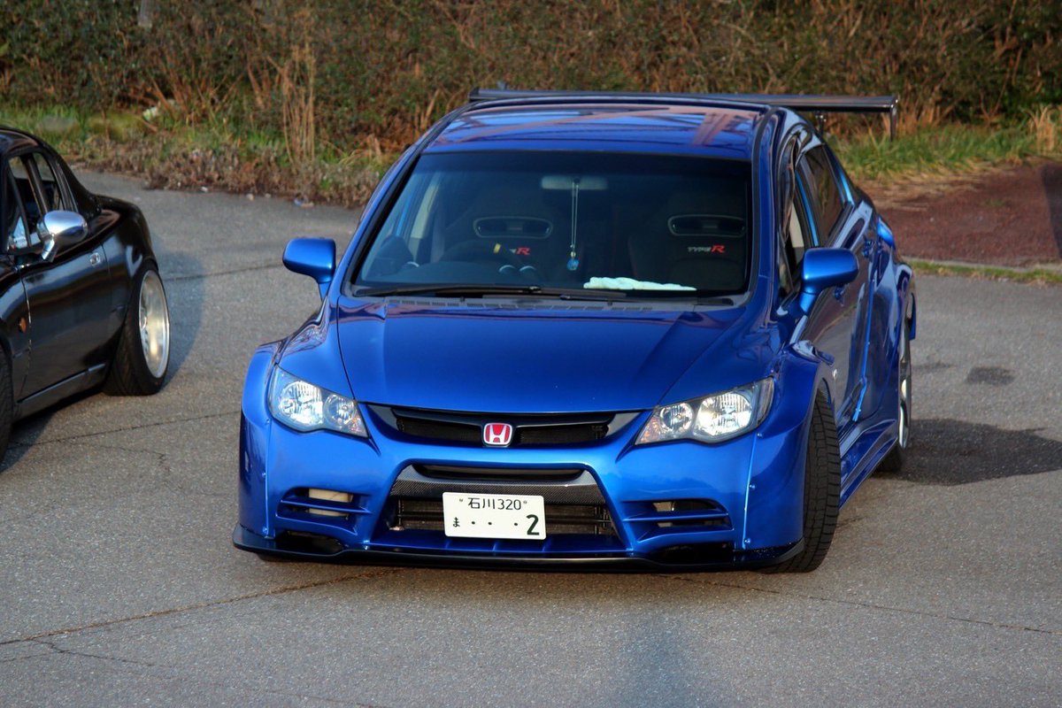 ____86Love's tweet photo. とりあえず仮仕様ですが報告！
New Style
·エアロ
M&amp;M HONDA ハイパーワイドボディKIT　タイプMR02モデル
C-WEST製1600mmGTウィング
·マフラー
触媒ワンオフ、中間ゼロファイターストレート、リアピワンオフ
·ホイール(納期待ち)
ADVAN TC4 10.5J +15 4本通し
·タイヤ
SHIBATIRE R31 265 35 R18 https://t.co/kFs4i2FWA0