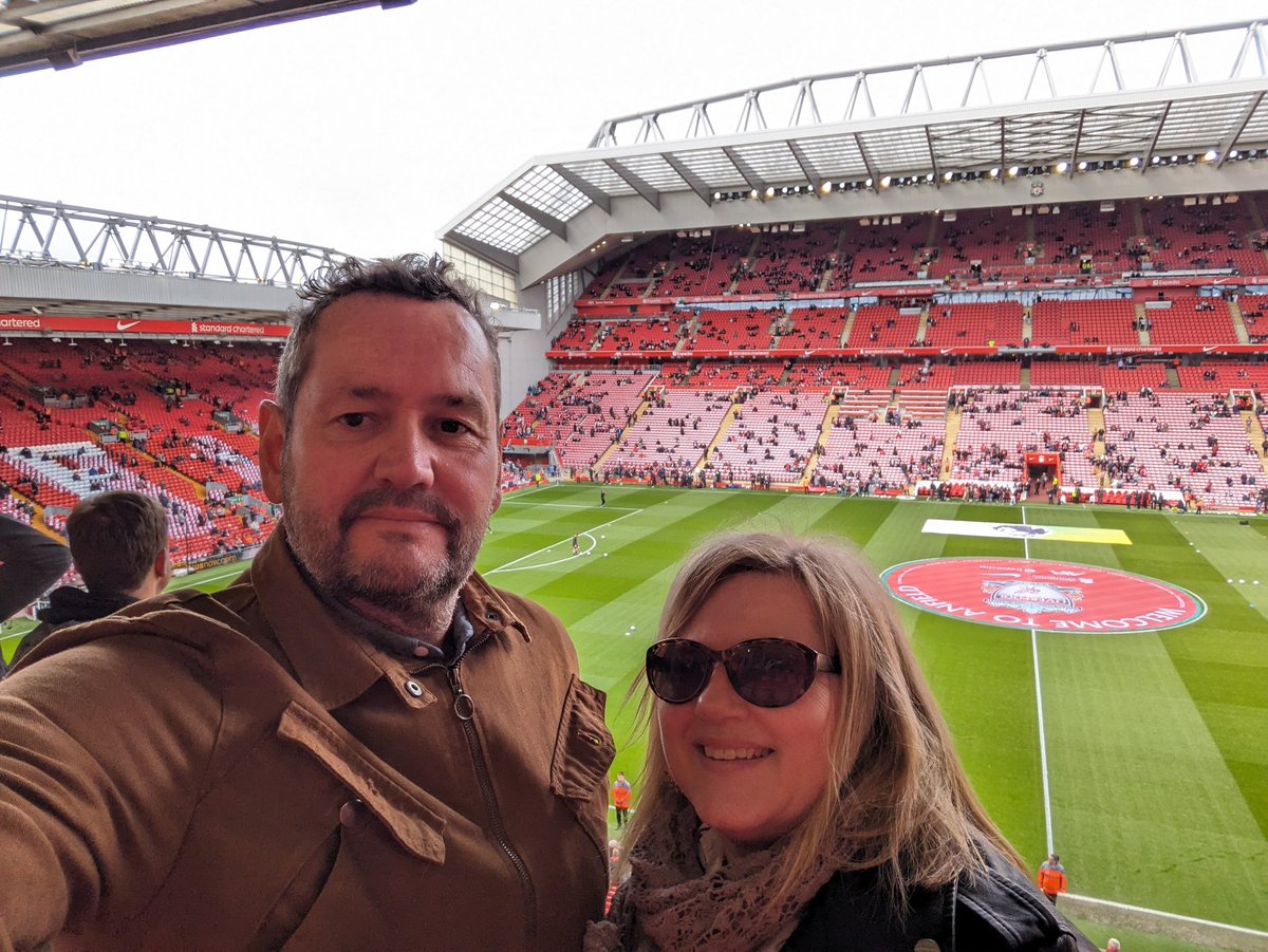TERRYASKEW's tweet photo. Sorry Carlisle United for cheating on you,it meant nothing. #onafreebie https://t.co/ahPr1qAOrc