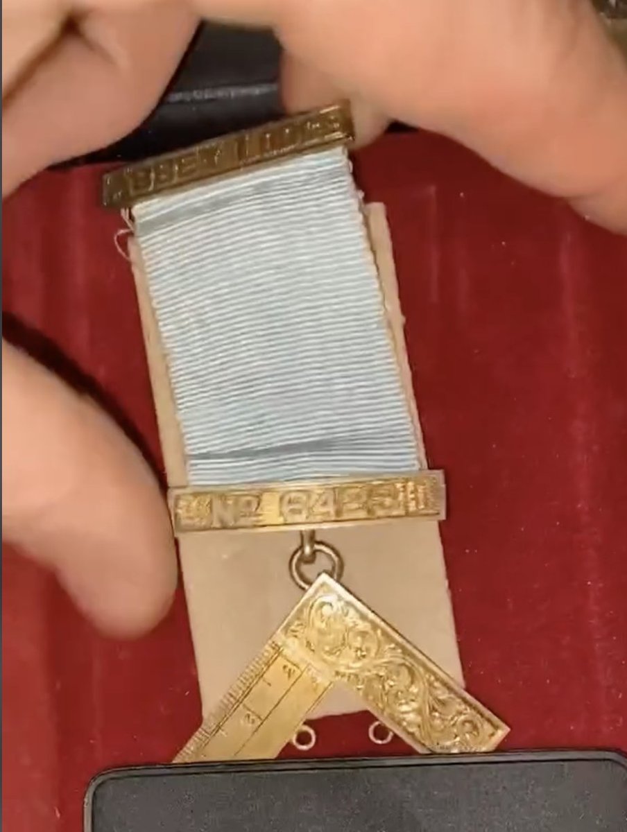 Christopher Watkin (@lettingschris) on Twitter photo Hi <a href="/Carlislefreema1/">Carlisle freemasons</a> - an Abbey Lodge past masters jewel on Facebook. Just spotted it facebook.com/marketplace/it… Hi <a href="/Carlislefreema1/">Carlisle freemasons</a> - an Abbey Lodge past masters jewel on Facebook. Just spotted it facebook.com/marketplace/it…