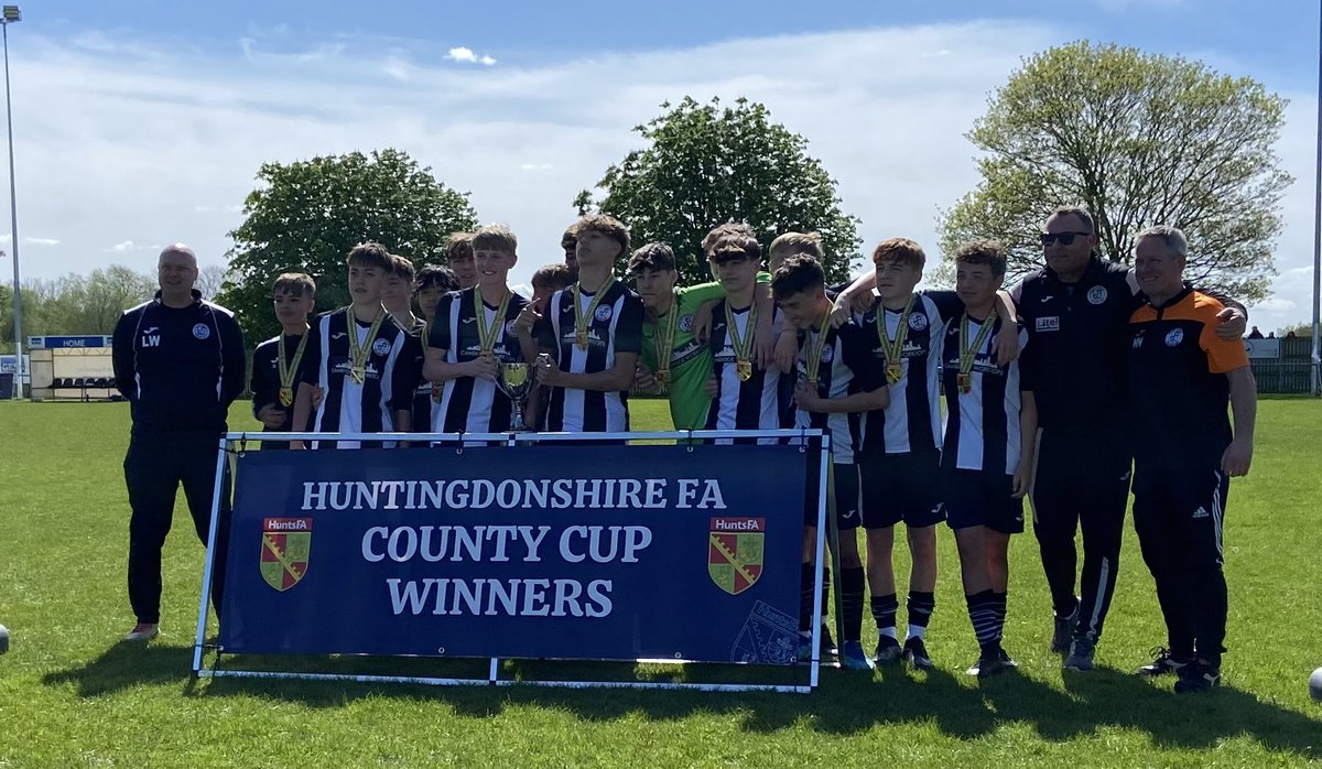 HuntsFA's tweet photo. Congratulations to @sityfcu14 on winning the u14 County Cup Final. https://t.co/fZLHkNxFHU