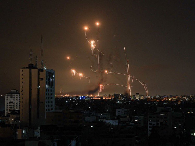 its_smith22's tweet photo. To those picking sides on this Israel and Iran conflict. War is neither glamorous nor fun. There are no winners, just losers. There are no good wars. Stand for peace 🕊️ "SAY NO TO WORLD WAR 3" https://t.co/eLcHK8HYqP