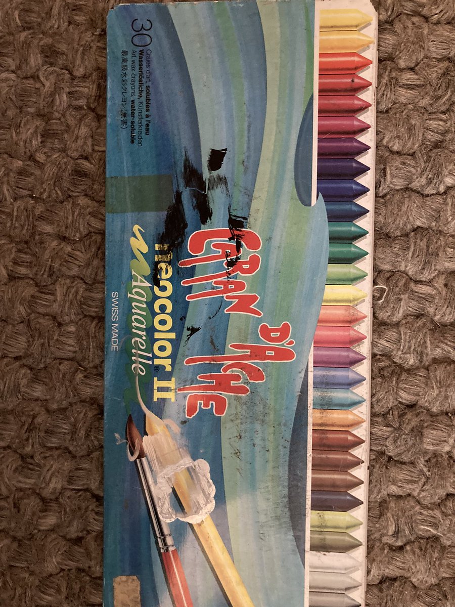 @traceyeminbong These old watercolor crayons they’re p cute