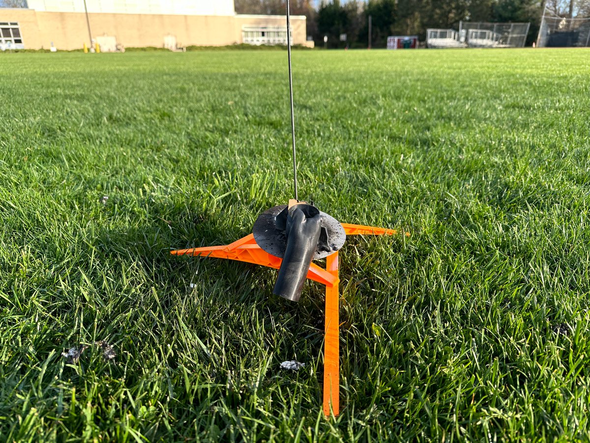 EmsRocketry's tweet photo. BIG NEWS!!!
We've official conducted our launch attempt of Mile 360 Unit #2 earlier this morning!
Unfortunately though, the rocket once again did not manage to successfully liftoff due to a series of events.
Here's the video replay in the link below👇
https://t.co/vhFYMP7LQw https://t.co/3GxlHo3mKu