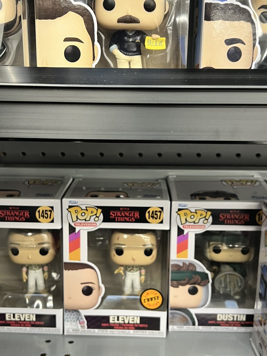 burnical22's tweet photo. Whoa. 😳 #chasealert #funko https://t.co/3IS9CXUjTX