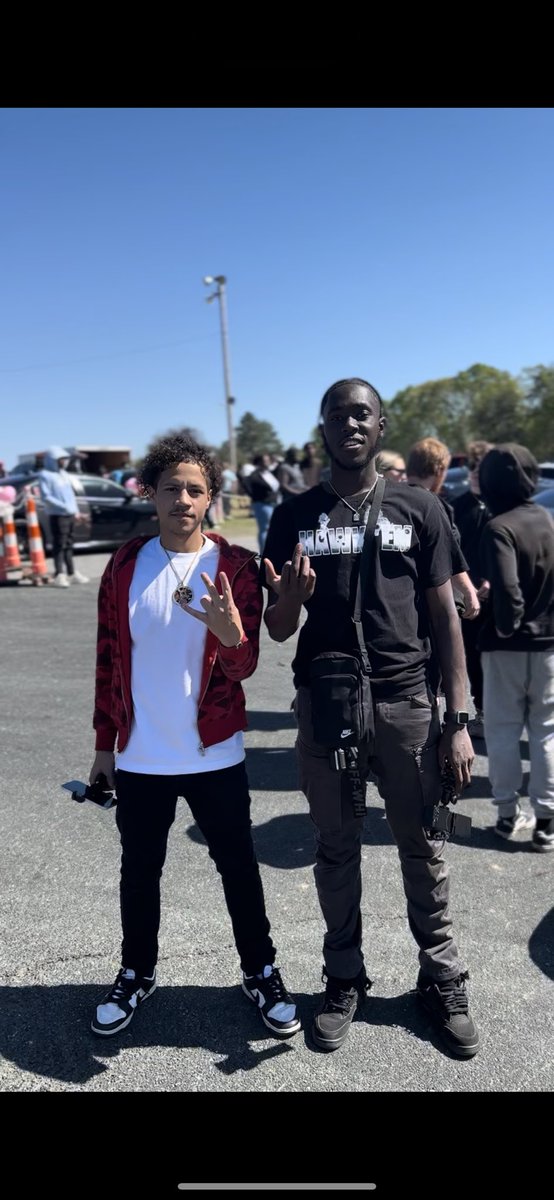 ayeBOB_'s tweet photo. W day yesterday meet a lot of cool ass niggas my time will come 💯 https://t.co/DztTt9ehw1