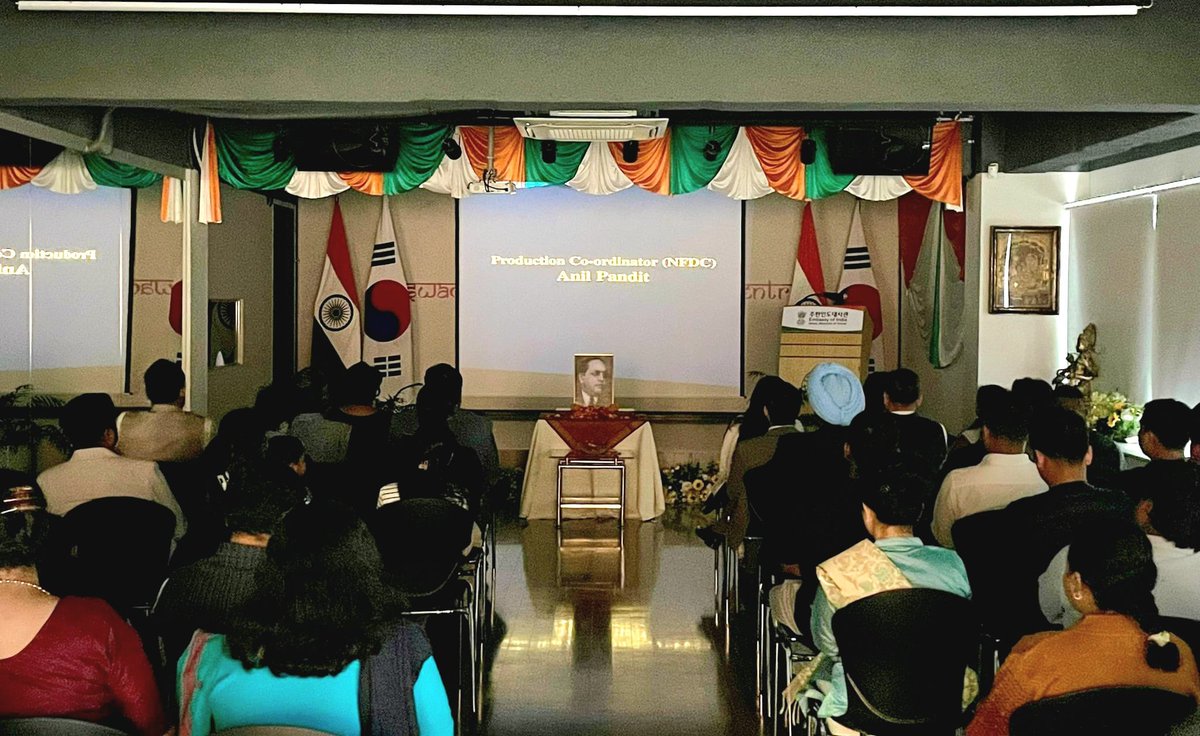 Team Embassy and members of the Indian diaspora observed #AmbedkarJayanti today, offering floral tribute to mark the 133rd birth anniversary of Dr. B.R. Ambedkar. Ambassador @KumarAmitMEA highlighted Dr. Ambedkar’s quest for justice and equality for all and his important role as