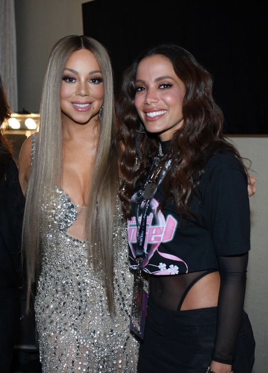 Mariah Carey shares new photo with Anitta on Instagram: “I love you, Anitta!”