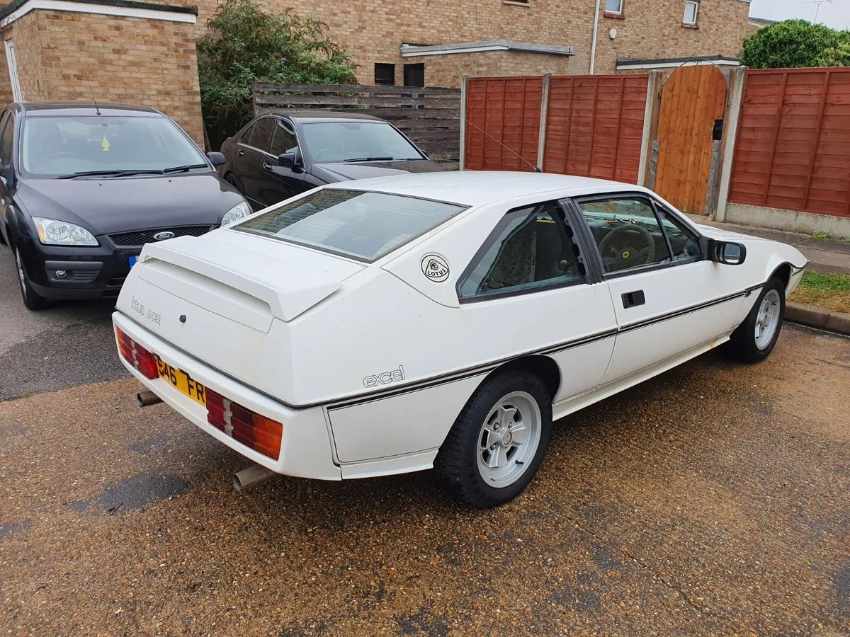 UKProjectCars's tweet photo. Ad: 1983 Lotus Eclat Excel
On eBay here -->> https://t.co/c97Pgc7sn8
#ClassicCarForSale #LotusEclat #LotusExcel #CarEnthusiast #ClassicCarAuction #CarRestoration https://t.co/wsD7T8sYvE