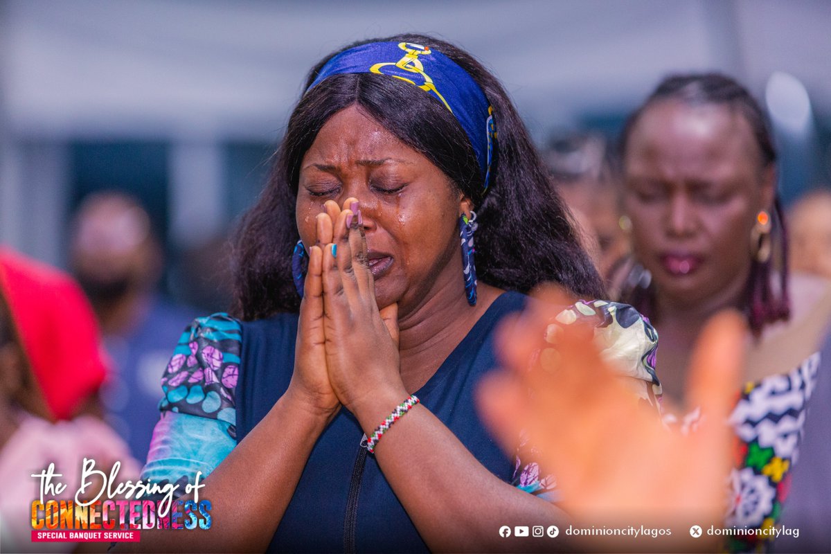 dominioncitylag's tweet photo. With hands lifted high and hearts longing for God, we poured out worship to the Lord of Hosts.
#DCLagosHq #DominionCity #BlessingOfConnectedness #BanquetService https://t.co/clWz7m5Pjw