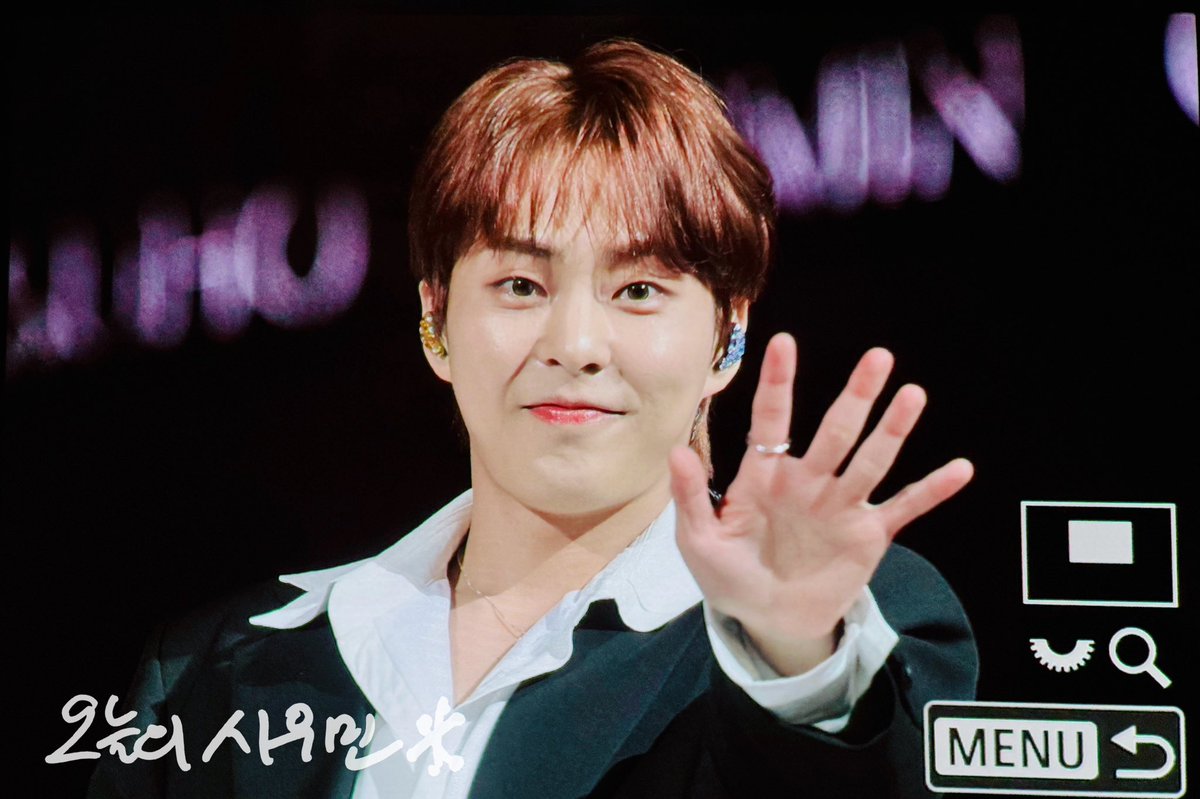 xiumingsalt's tweet photo. 240414 EXO FAN MEETING : ONE

좋다

#시우민 #xiumin 
@weareoneEXO @XIUMIN_INB100 https://t.co/VRoqKPn0gd
