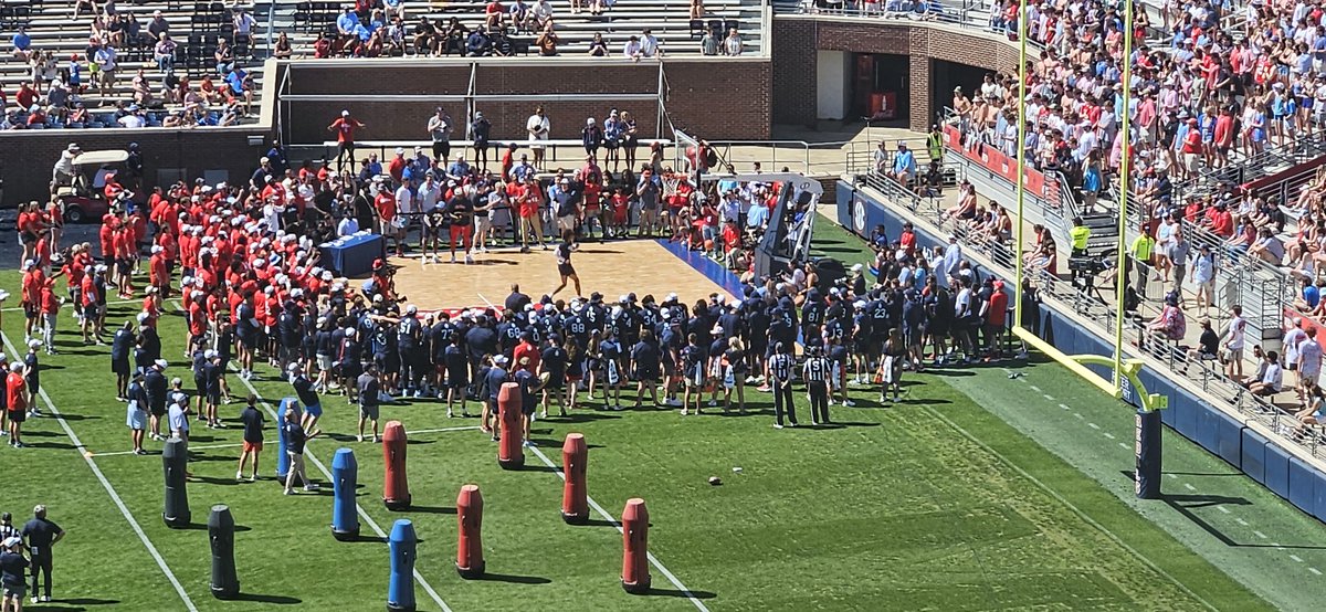 A day was HAD yesterday 🥴🙏🏾👨‍👩‍👧‍👧🏀🌭🏈 #FCA #OleMissFootBall #MississippiDay #GroveBowl #HottyToddy