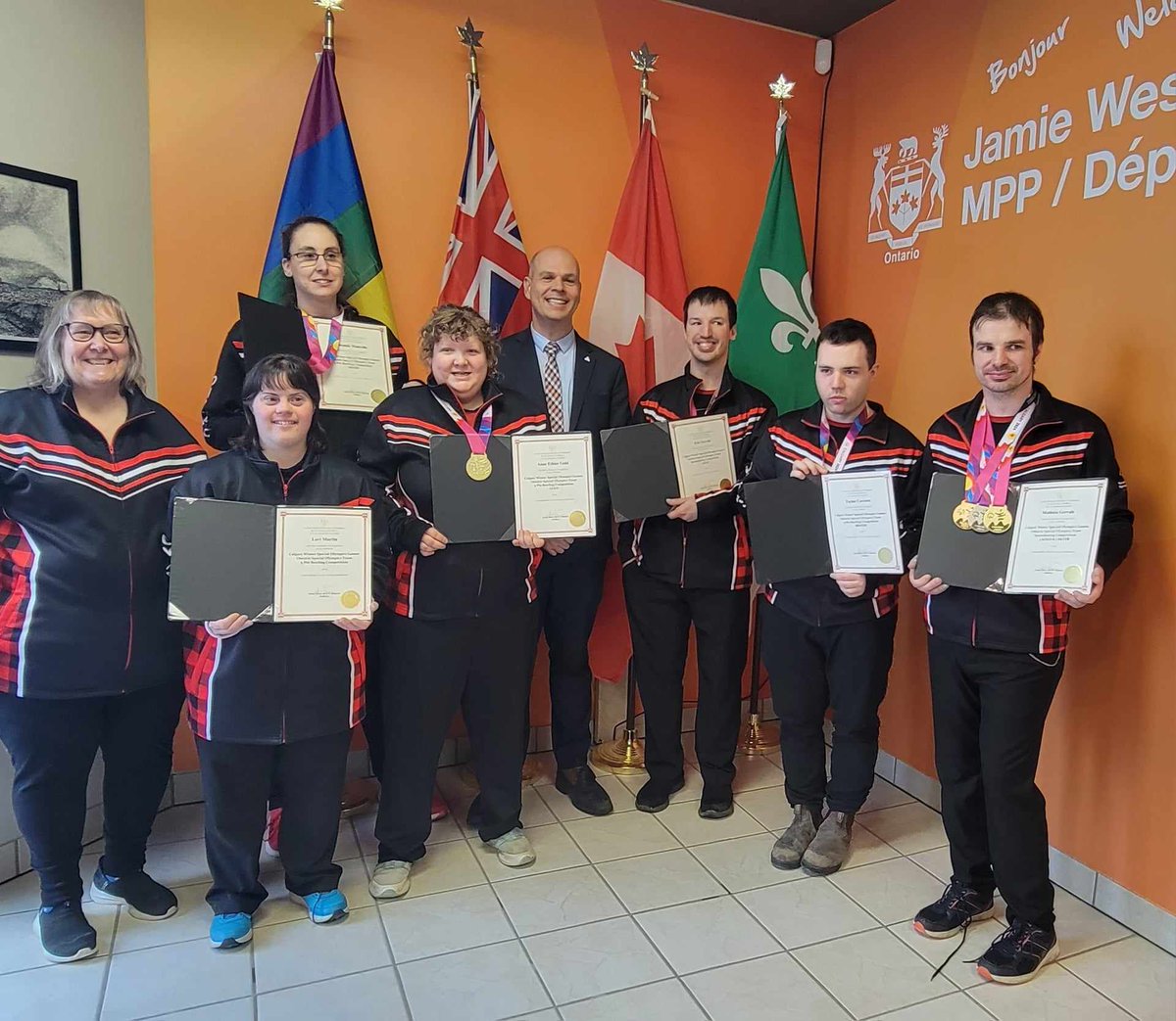 Congratulations to these amazing #Sudbury athletes, representing the Ontario Special Olympics Team, who took home several medals during the 2024 Calgary Winter Special Olympics Games!  Félicitations !