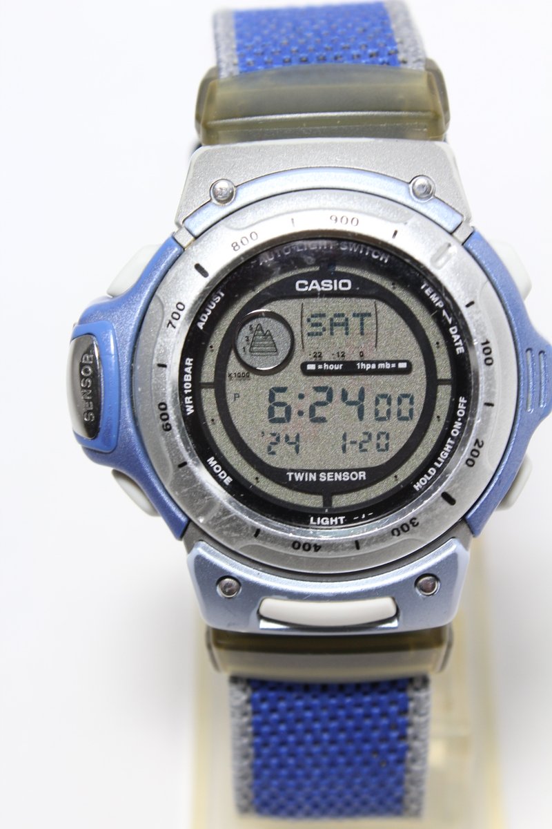 CASIO PROTREK Ley PRL-21 classic watch atsushi2019.etsy.com/listing/833450…  #mothersday #mothersgift #etsystore