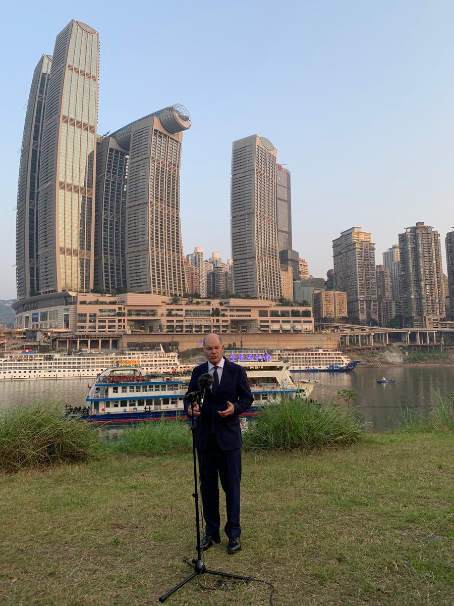 „Wir können nur alle warnen, insbesondere den Iran, so weiterzumachen.“ Olaf Scholz in Chonqing, China. Die Betonung in der Sprache der internationalen Diplomatie lag auf „alle“.