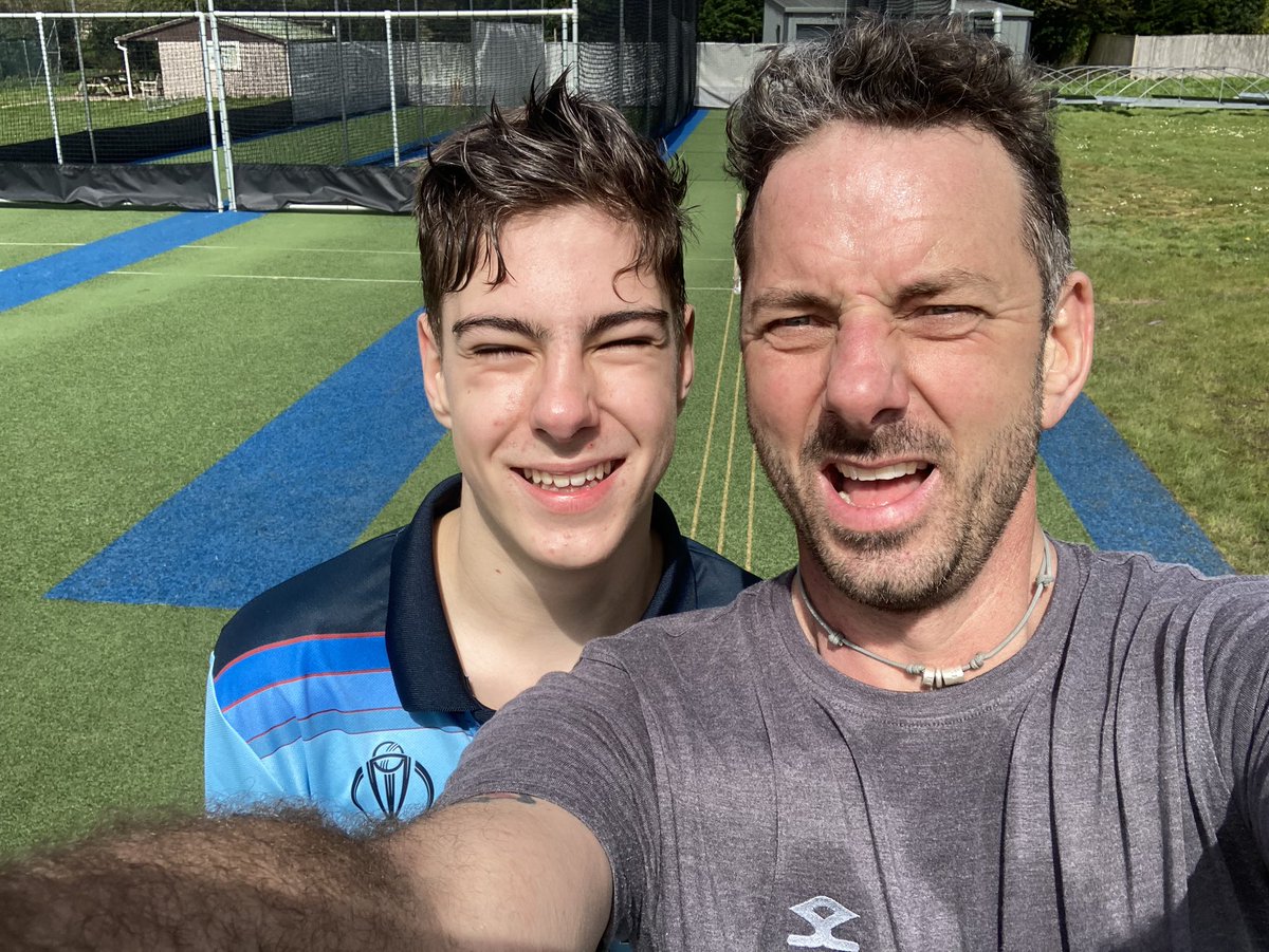 Tree Monkey359 tweet media