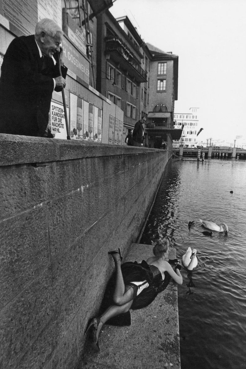 Leda, Swan and Swain,  Zurich, 1970 - Jill Freedman