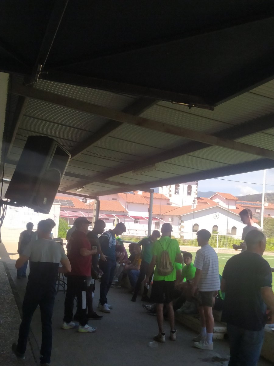 Las Hurdes tweet media