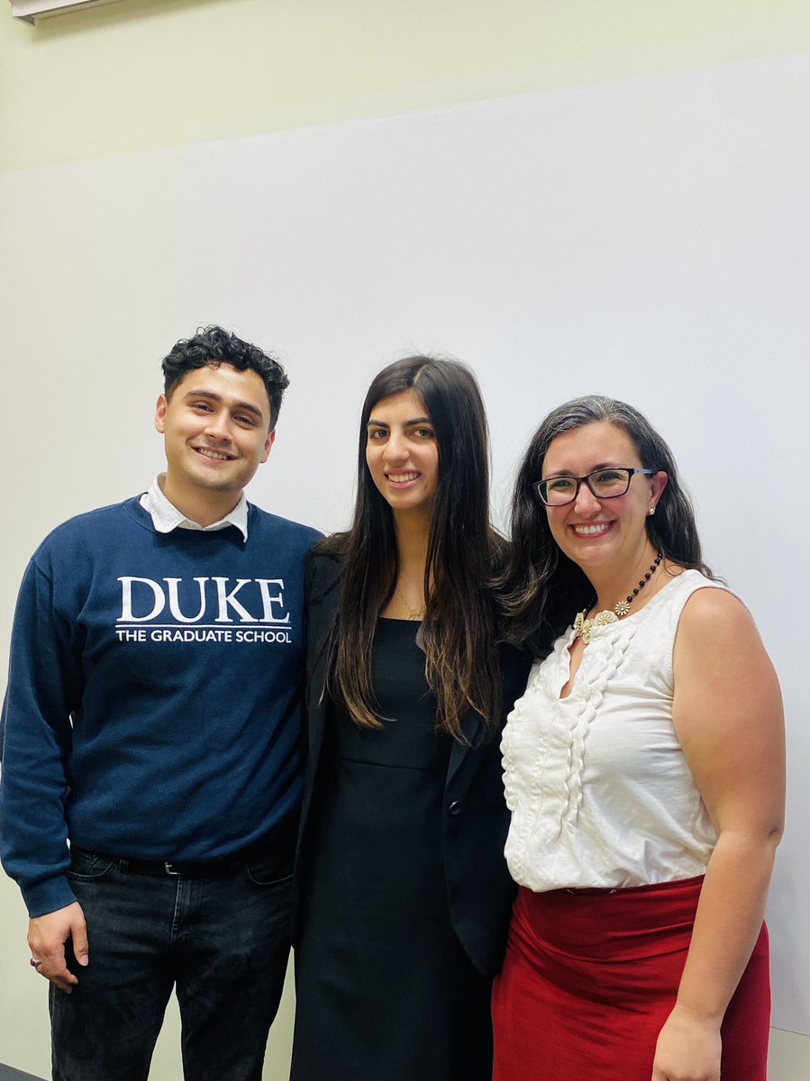 And even more science from our amazing seniors! Congrats to Sejal on her @DukeSanford defense of her work from our lab looking at the need to disaggregate Asian stereotypes and how those vary based on views of immigrants broadly! Yay thesis season!! 🎉