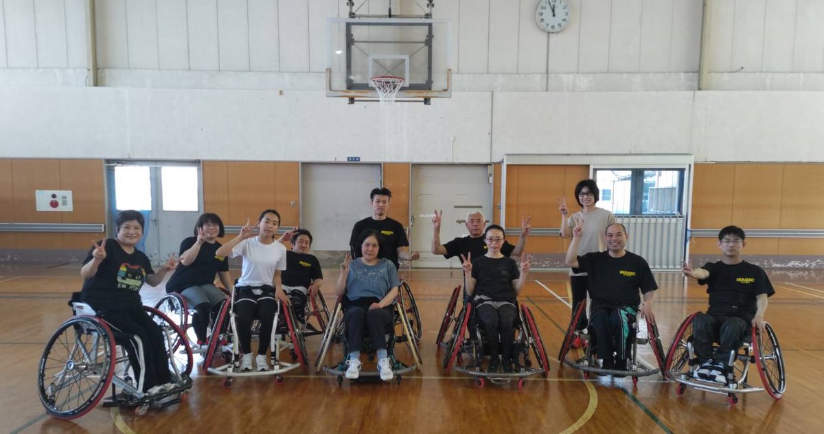 SyunichiroT's tweet photo. 群馬マジック主催車椅子バスケ体験会20240414を開催しました。はじめて参加された方も含め12名が集まり、ワイワイガヤガヤと車椅子バスケを堪能しました。5月もあるので、みんなも参加してね。 https://t.co/o6oSCf98JL