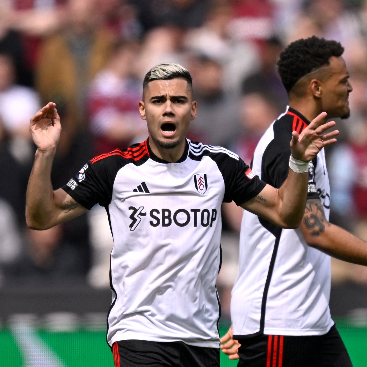 Premier League (@premierleague) on Twitter photo An early goal for <a href="/FulhamFC/">Fulham Football Club</a> at London Stadium! 🏟️
A cross is sent into the box but not dealt with by the West Ham defence, and Andreas Pereira is on hand to calmly control and finish!
#WHUFUL An early goal for <a href="/FulhamFC/">Fulham Football Club</a> at London Stadium! 🏟️
A cross is sent into the box but not dealt with by the West Ham defence, and Andreas Pereira is on hand to calmly control and finish!
#WHUFUL