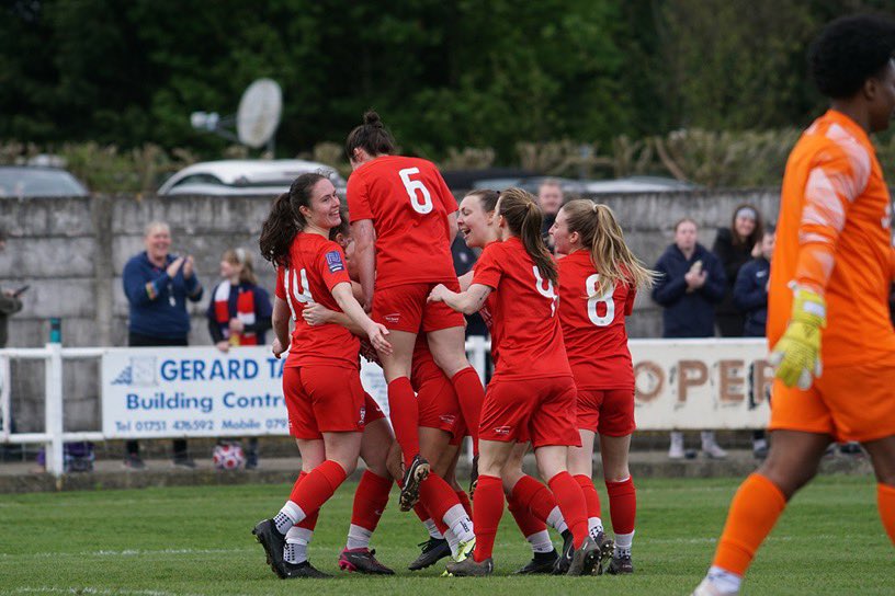 YorkCityLFC's tweet image. The perfect start! 

📸 Ian Parker