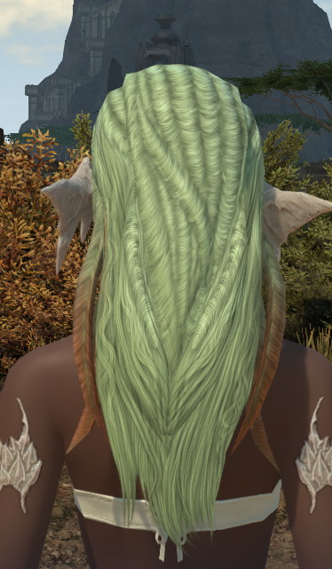 So they retextured the locs but...what am I looking at?  Is she supposed to have just like a layer of locs coming from on top and then just straight hair underneath?