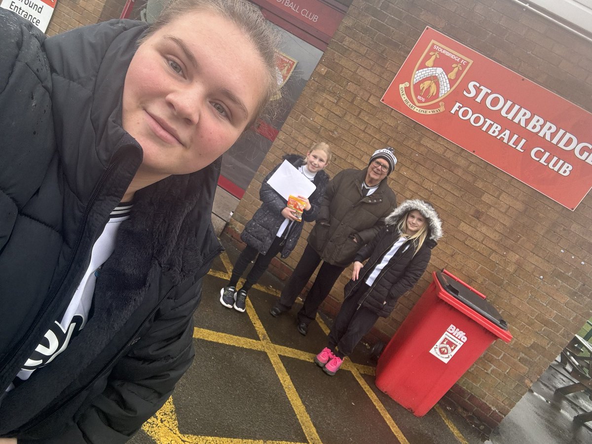 All the best to <a href="/TashTezgel28/">Tash Tezgel</a> &amp; <a href="/zo3_clark3/">Zoe Clarke</a> and everyone else at <a href="/StourbridgeWFC/">Stourbridge FC Women</a> this afternoon fighting for a win to stay up. It couldn’t happen to a more deserving team. Thanks for all you’ve done this season for us.❤️🤍 #glassgirls #gamerespectsgame