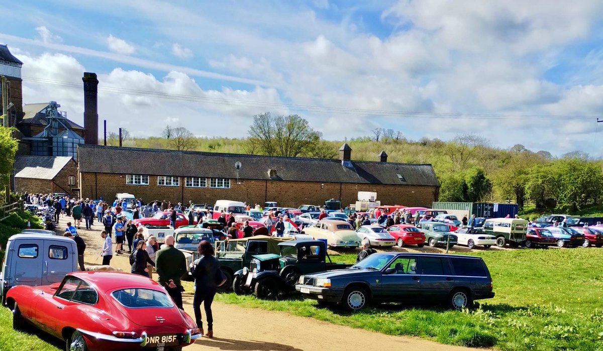 Another very enjoyable #ClassicCar meet @HookyBrewery